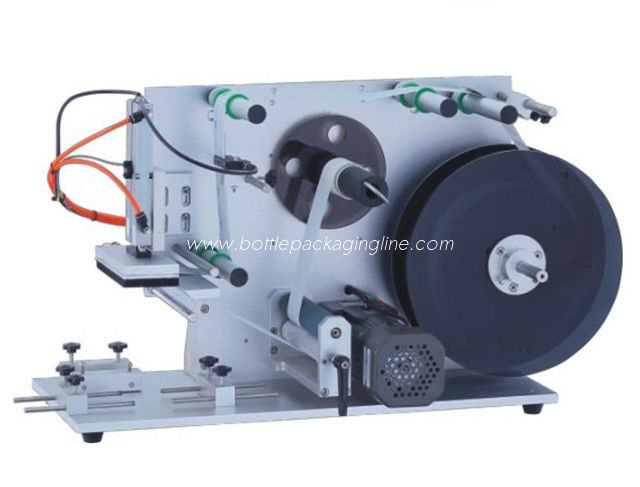 Energy Saving Semi Automatic Bottle Label Applicator Long Service Life